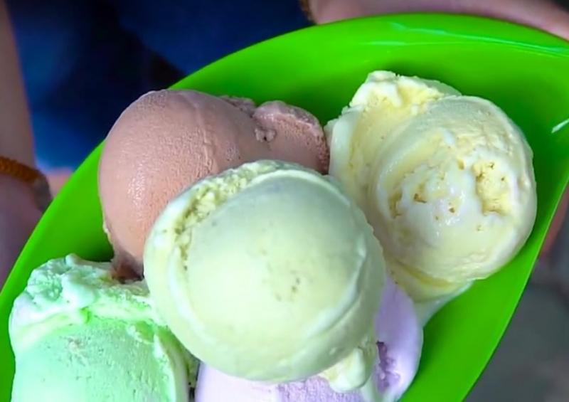 Kem Cân Lò Đúc – Hơn 20 năm gìn giữ hương vị truyền thống Hà Nội, nơi mỗi ly kem là một kỷ niệm ngọt ngào của tuổi thơ và tình yêu thủ đô
